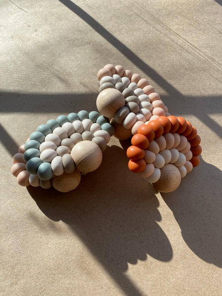 Beaded rainbow teether(Blush)